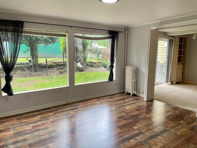 property at 2111 Nob Hill Ave N