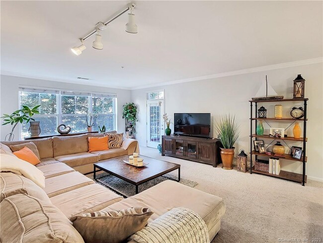 property at 850 E Main St