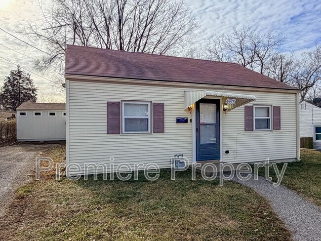 property at 4535 Lafayette Ave