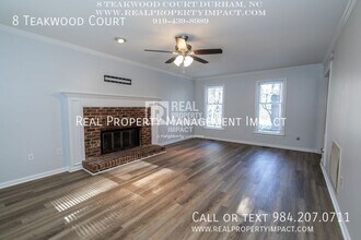 8 Teakwood Ct in Durham, NC - Building Photo - Building Photo