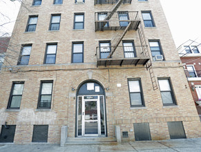 3226 Bronxwood in Bronx, NY - Building Photo - Building Photo