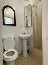 85 NW 46th St in Miami, FL - Building Photo - Building Photo