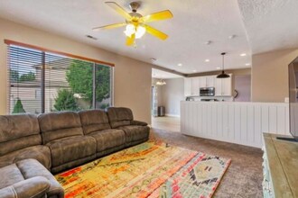 755 Meadow Marsh Dr in Lehi, UT - Building Photo - Building Photo