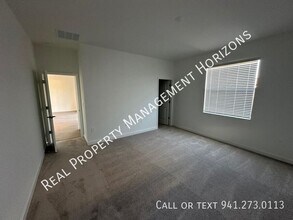 14964 Serene Shrs Lp in Bradenton, FL - Building Photo - Building Photo