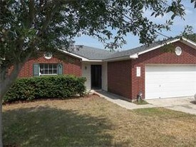 224 Jim Miller Dr in Kyle, TX - Building Photo