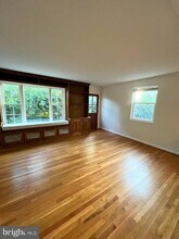 213 Gentry Ave in Alexandria, VA - Building Photo - Building Photo