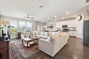 7505 Belfair Ter in Austin, TX - Building Photo