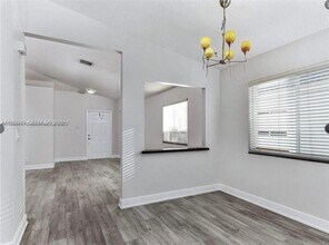 1213 SW 46th Way in Deerfield Beach, FL - Building Photo - Building Photo