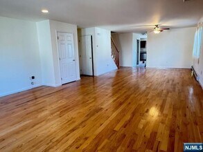 440 Lawton Ave in Cliffside Park, NJ - Building Photo - Building Photo