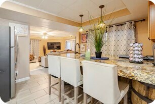 488 Lana Ct in Draper, UT - Building Photo