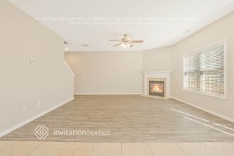 3851 Lake Sanctuary Way in Atlanta, GA - Foto de edificio - Building Photo