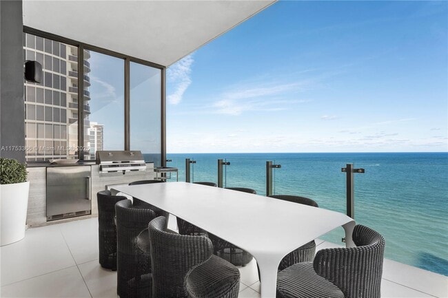 17141 Collins Ave, Unit 1501 in Sunny Isles Beach, FL - Building Photo - Building Photo