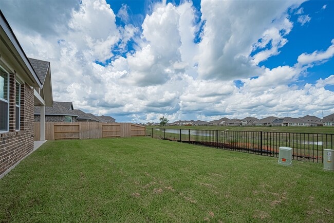 2627 Clapbread Ln in Rosenberg, TX - Building Photo - Building Photo