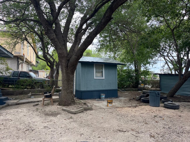 353 Rusch Ln in New Braunfels, TX - Building Photo - Building Photo