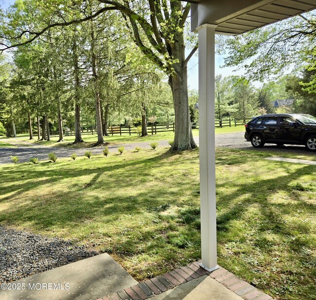 242 Chapel Hill Rd in Atlantic Highlands, NJ - Building Photo - Building Photo