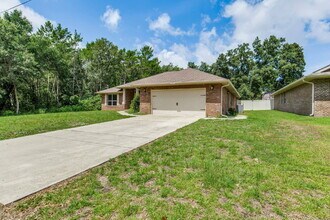 3111 Hickory St in Navarre, FL - Building Photo - Building Photo