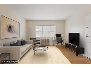 3136 W Bde Maka Ska Blvd in Minneapolis, MN - Building Photo - Building Photo