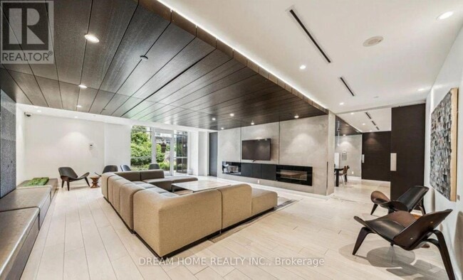 property at 170 Sumach St