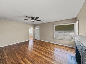 2109 30th St in Lubbock, TX - Building Photo - Building Photo