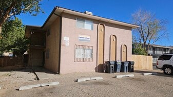 544 Chama St SE, Unit C in Albuquerque, NM - Building Photo