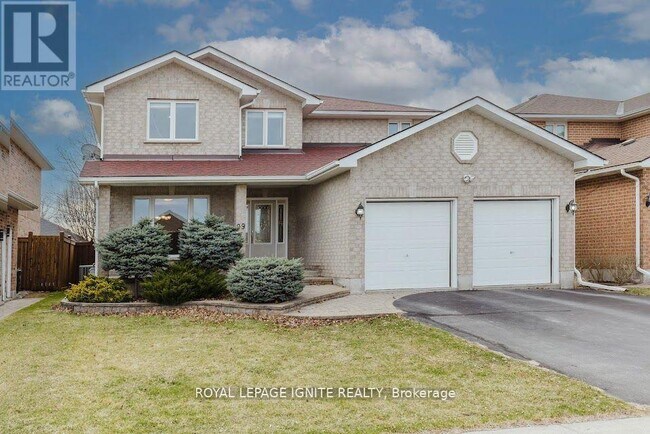 99 Hickory Grove in Belleville, ON - Building Photo - Building Photo