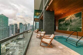 1451 Brickell Ave, Unit 1503 in Miami, FL - Building Photo - Building Photo