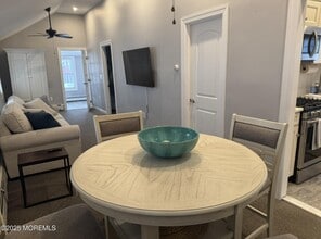 158 1st Ave in Manasquan, NJ - Building Photo - Building Photo