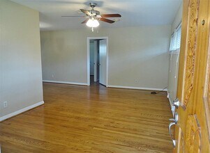 3818 Bolivia Blvd in Houston, TX - Building Photo - Building Photo