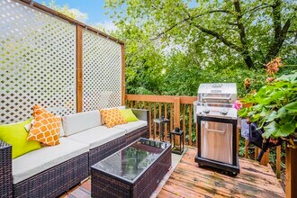 3817 N Milwaukee Ave in Chicago, IL - Building Photo - Building Photo