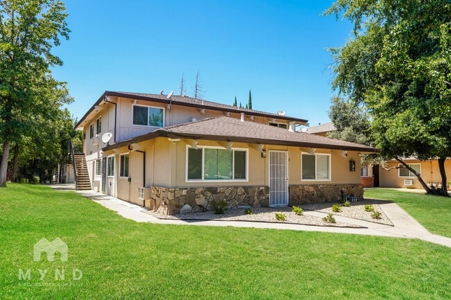 property at 905 Carro Dr