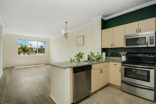 1642 7th Ave, Unit 424 in San Diego, CA - Building Photo
