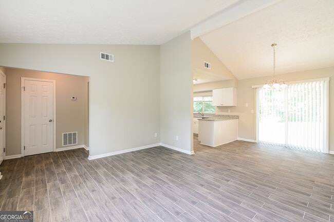 3865 Scarsborough Dr SW in Lawrenceville, GA - Building Photo - Building Photo