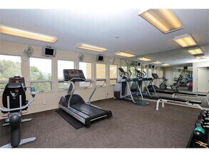 1700 De Anza Blvd in San Mateo, CA - Building Photo - Building Photo