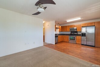 91-1033-1033 Kamaaha Ave in Kapolei, HI - Building Photo - Building Photo