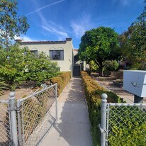 950 Fremont St in Menlo Park, CA - Building Photo