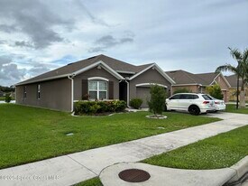 165 Sorrento Dr in Cocoa, FL - Building Photo