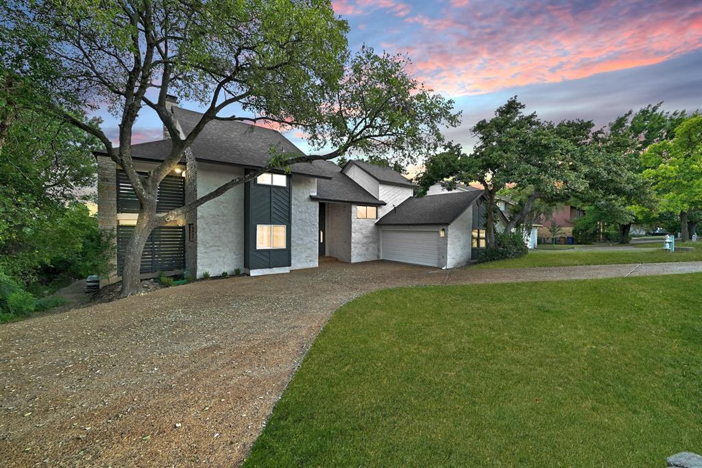 1209 Lost Creek Blvd in Austin, TX - Foto de edificio