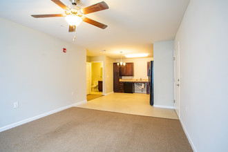 Cavalier Apartments II in Petersburg, VA - Building Photo - Interior Photo