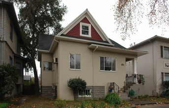 2312 I St in Sacramento, CA - Building Photo - Building Photo