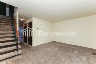 7737 Mt Hood in Dayton, OH - Building Photo - Building Photo