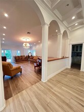 528 NE 195th St in Miami, FL - Building Photo - Building Photo