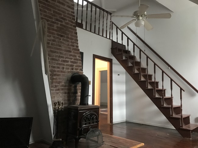 97 Heller Pkwy, Unit 3 in Newark, NJ - Building Photo - Building Photo