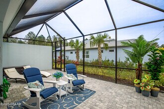 614 Coral Reef Way in Daytona Beach, FL - Building Photo - Building Photo