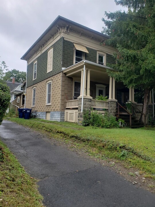 23 Otsego St in Oneonta, NY - Building Photo