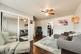 5114 Columbia Ave-Unit -Apt 207 in Dallas, TX - Building Photo - Building Photo