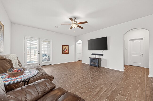 15315 Crescent Brookfield Dr