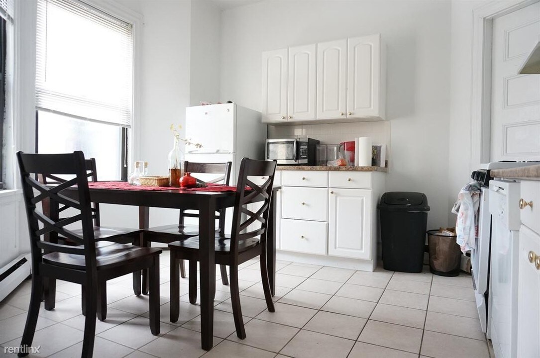 80 Gardner St-Unit -Apt 10 in Boston, MA - Building Photo