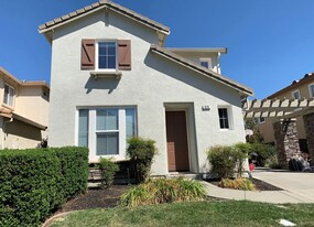 620 Parisio Cir