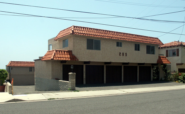 West Marquita in San Clemente, CA - Foto de edificio - Building Photo