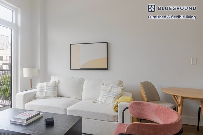 82 4th Ave in Brooklyn, NY - Foto de edificio - Building Photo